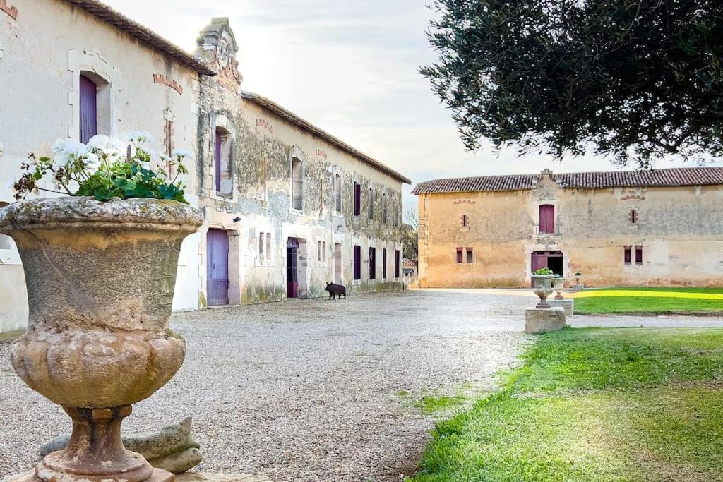 Villa Mas De Charme En Pleine Camargue à Saint-Gilles  Extérieur photo