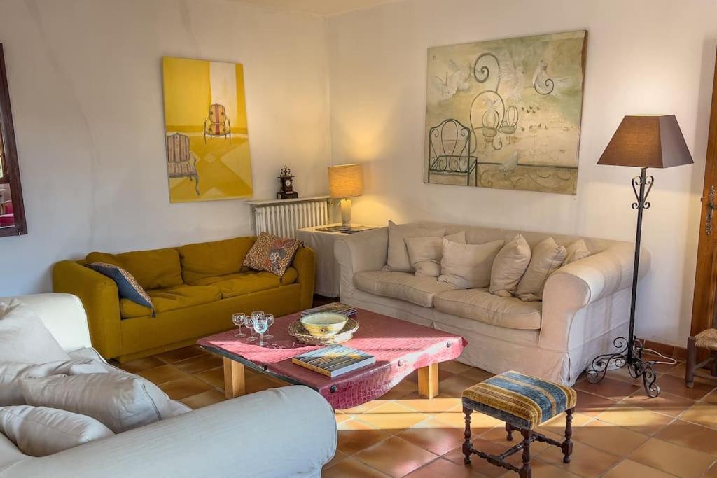 Villa Mas De Charme En Pleine Camargue à Saint-Gilles  Extérieur photo